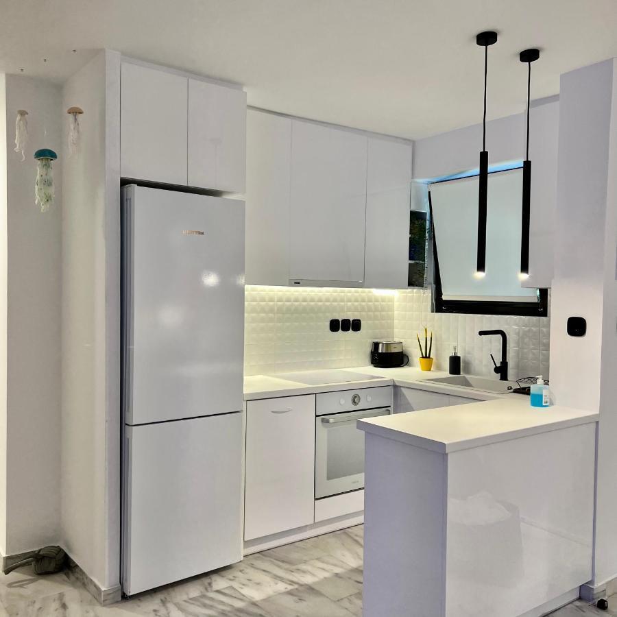 Becool Apartment Porto Rafti Bagian luar foto