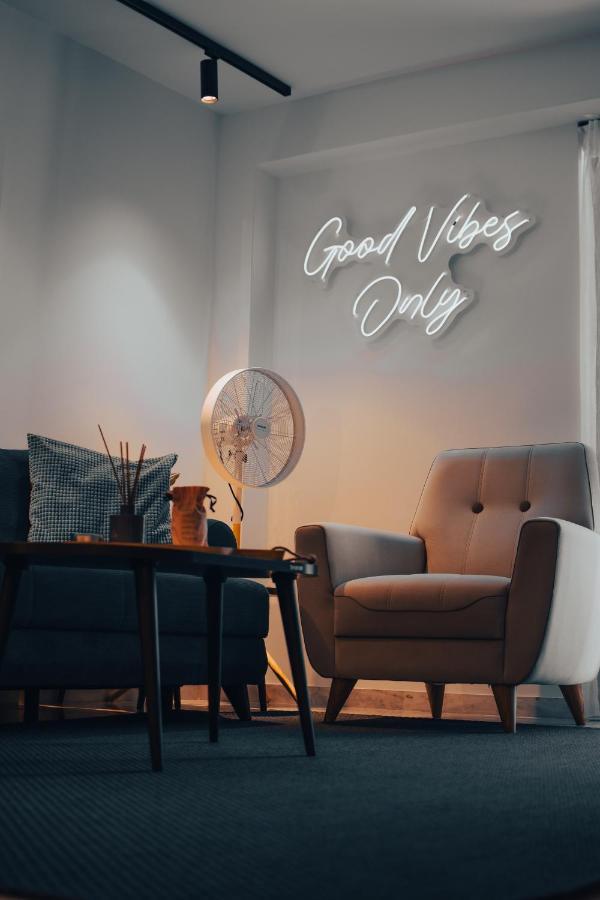 Becool Apartment Porto Rafti Bagian luar foto