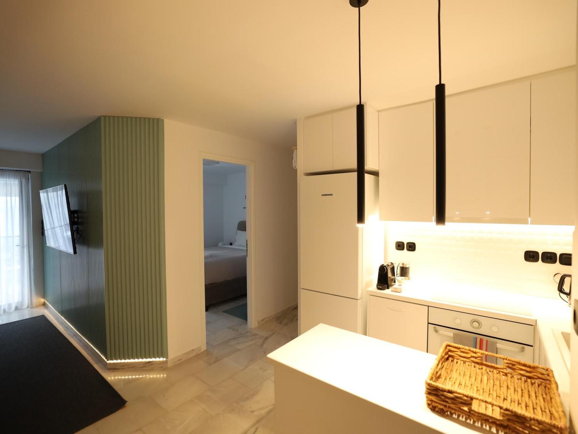 Becool Apartment Porto Rafti Bagian luar foto